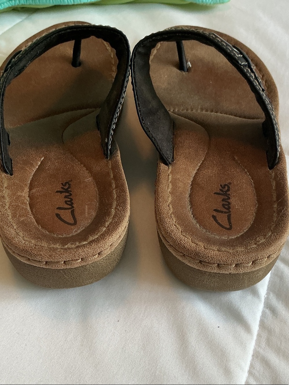 Clarks Black Leather Studded Thong Sandals - Picture 6 of 8